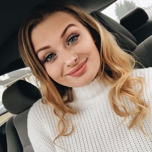 Meet your Posher, Hailey